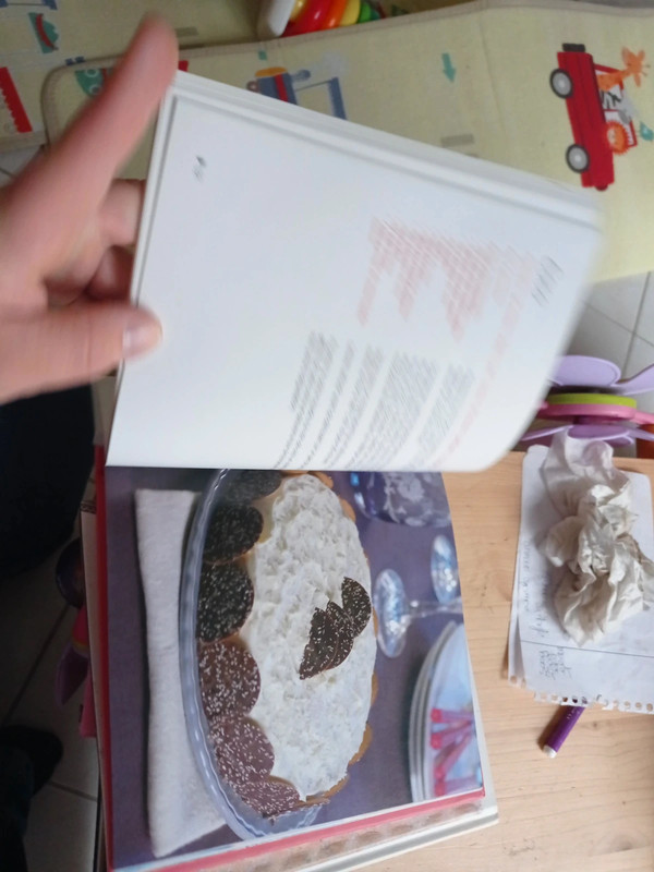 Livre gâteaux de fête - photo numéro 4