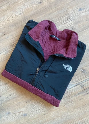 Polaire homme  The north face noir et bordeaux  | taille L, marque: The North Face, état: Très bon état, taille: L, 29,99 €, 32,19 € Protection acheteurs incluse