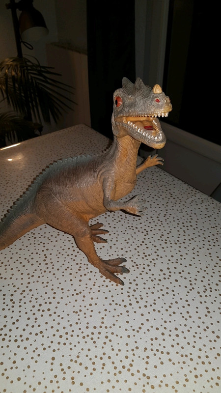 Figurine dinosaures 30 cm