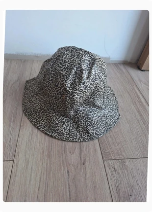 Bob imprimé léopard très bon état, état: Très bon état, taille: Taille unique, 4,00 €, 4,90 € Protection acheteurs (Pro) incluse