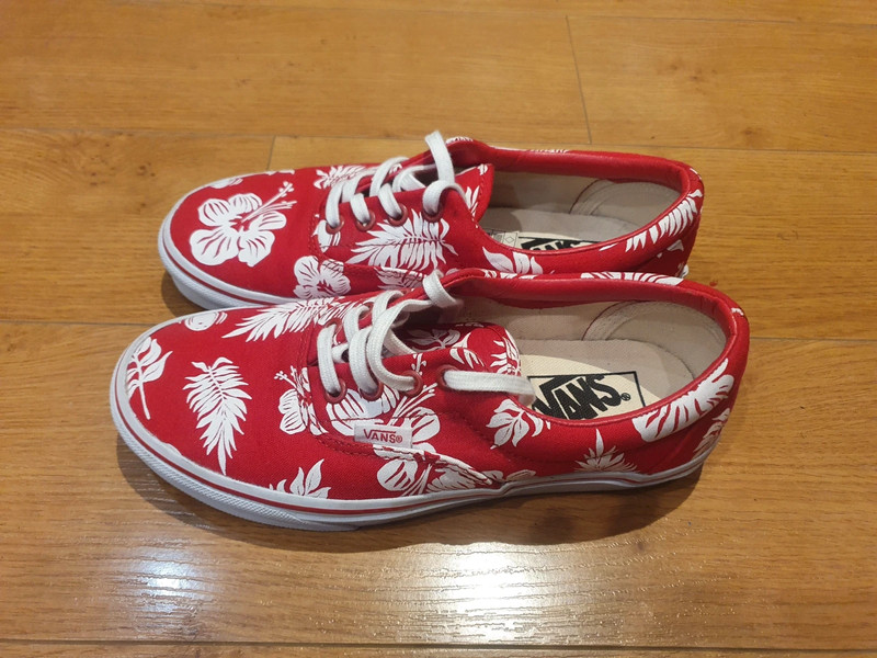 Red flower on sale vans