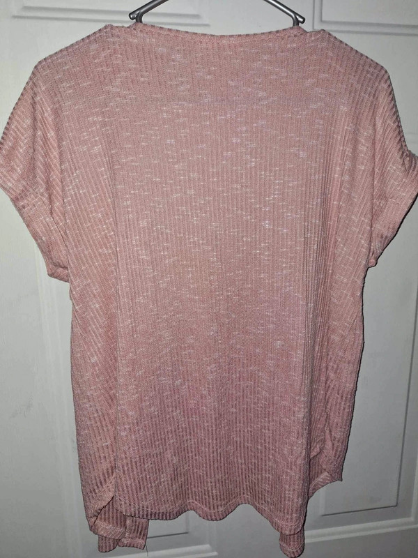 Pink Bobbie Brooks button up top 2