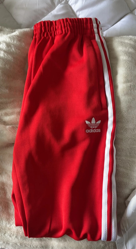 jogging adidas rouge Vinted