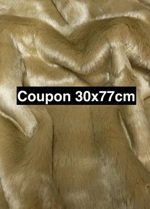 Coupon tissu fausse fourrure douce et de qualité à poils longs beige doré 30cm x 77cm, marque: Fourrure, état: Très bon état, 11,00 €, 12,25 € Protection acheteurs (Pro) incluse