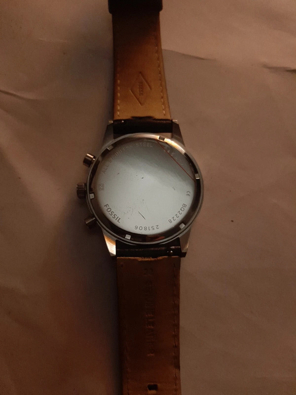 Fossil bq2228 clearance