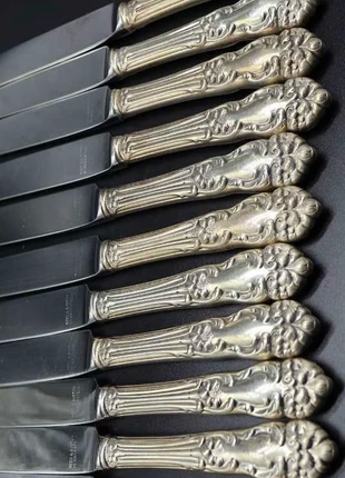 Service Tigerlily / Festivity par Reed & Barton, marke: Reed & Barton, zustand: Sehr gut, 665,00 €, 698,95 € inklusive Vinted-Käuferschutz