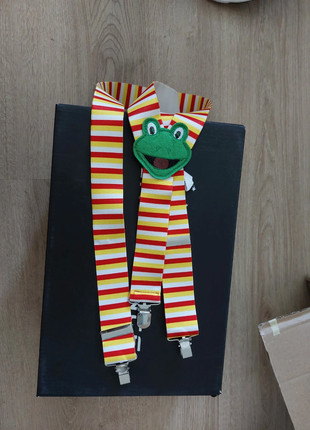 Oeteldonk carnaval bretels kikker rood wit geel, brand: nvt, condizioni: Ottime, €5.00, €5.95 include la Protezione acquisti