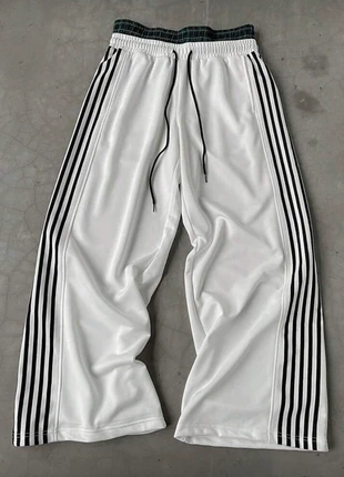 Jogging trackpant M, brand: Vintage Dressing, condizioni: Nuovo senza cartellino, taglia: M, €70.00, €74.20 include la Protezione acquisti