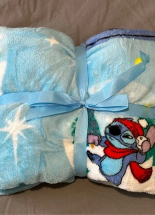 Plaid couverture polaire Stitch Noël, brand: Disney, condition: New with tags, €14.00, €15.40 includes Buyer Protection