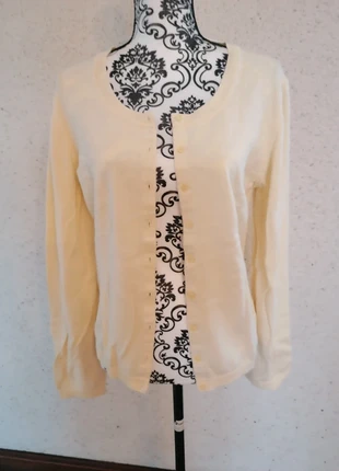 Cardigan gilet Benetton, marque: United Colors of Benetton, état: Très bon état, taille: M / 38 / 10, 20,00 €, 21,70 € Protection acheteurs incluse