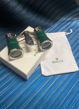 In vendita il mio telescopio Rolex di colore verde, marke: Rolex, zustand: Wie neu, 173,00 €, 182,35 € inklusive Vinted-Käuferschutz
