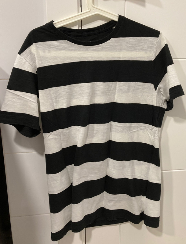 Amperio compartir Al borde Camiseta de rayas blancas y negras de H&M #summer - Vinted