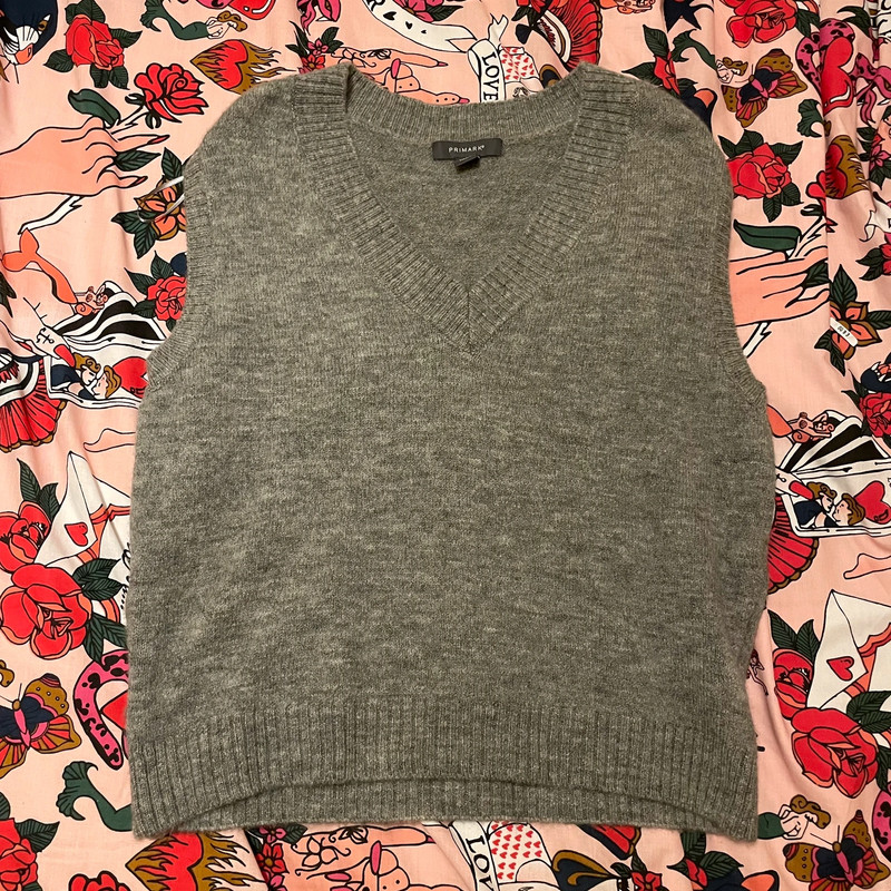 Sleeveless on sale cardigan primark