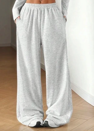 Tuta grigia donna. Tuta larghi taglia M. Pantaloni donna, marque: shein EZwer, état: Neuf sans étiquette, taille: M / 38 / 10, 12,00 €, 13,30 € Protection acheteurs incluse