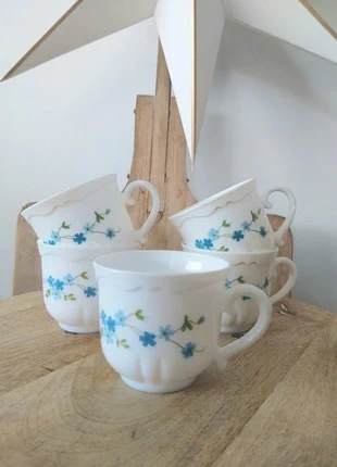 Lot de 10 tasses petites et grandes Arcopal modèle Véronica Myosotis, brand: Vintage Arcopal Myosotis, condition: Very good, €18.00, €19.60 includes Buyer Protection
