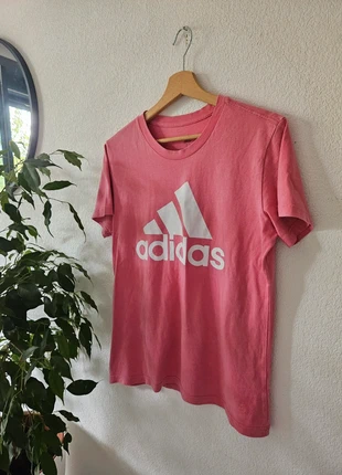 Tee-shirt à manches courtes rose femme logo
ADIDAS, marca: adidas, estado: Nuevo sin etiquetas, tamaño: L / 40 / 12, 4,00 €, 4,90 € Protección al comprador incluida