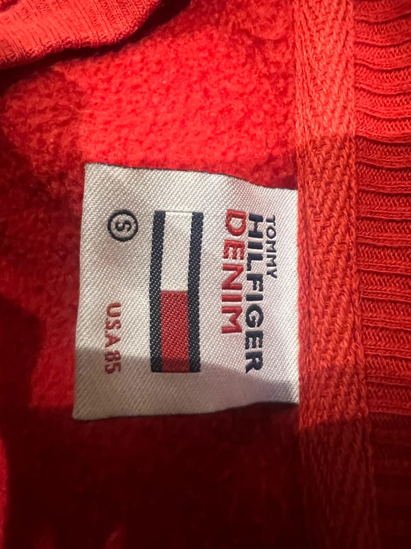 Red 2025 tommy jumper