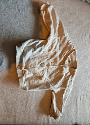 Creme kleurig vestje, marque: Zeeman, état: Très bon état, taille: 9-12 mois / 74 cm, 1,25 €, 2,01 € Protection acheteurs incluse