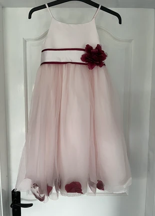 Pale pink bridesmaid dress age 7, brand: Tigerlily, condition: Very good, size: 7 years / 122 cm, €6.00, €7.00 includes Buyer Protection