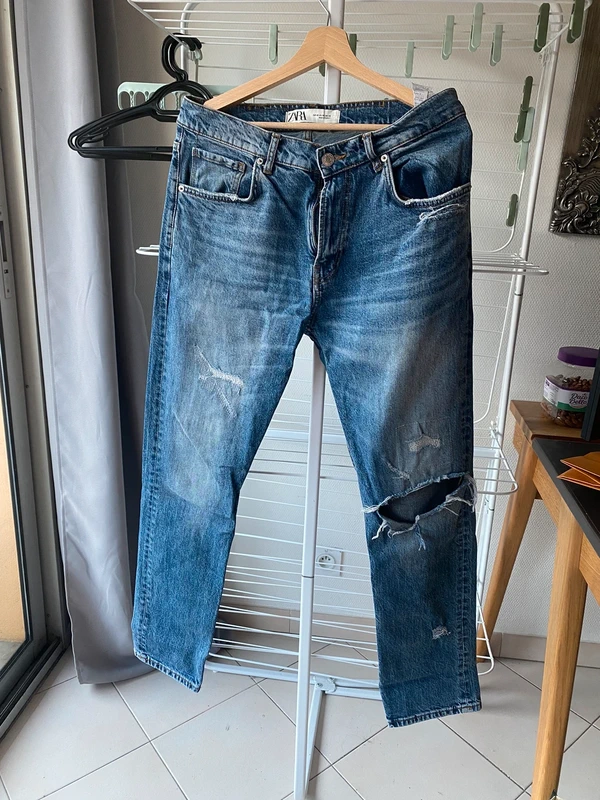 Jean troué Zara
