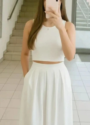 Jupe blanche mi-longue plissée – Taille S, marque: alena, état: Très bon état, taille: S / 36 / 8, 28,90 €, 31,05 € Protection acheteurs incluse