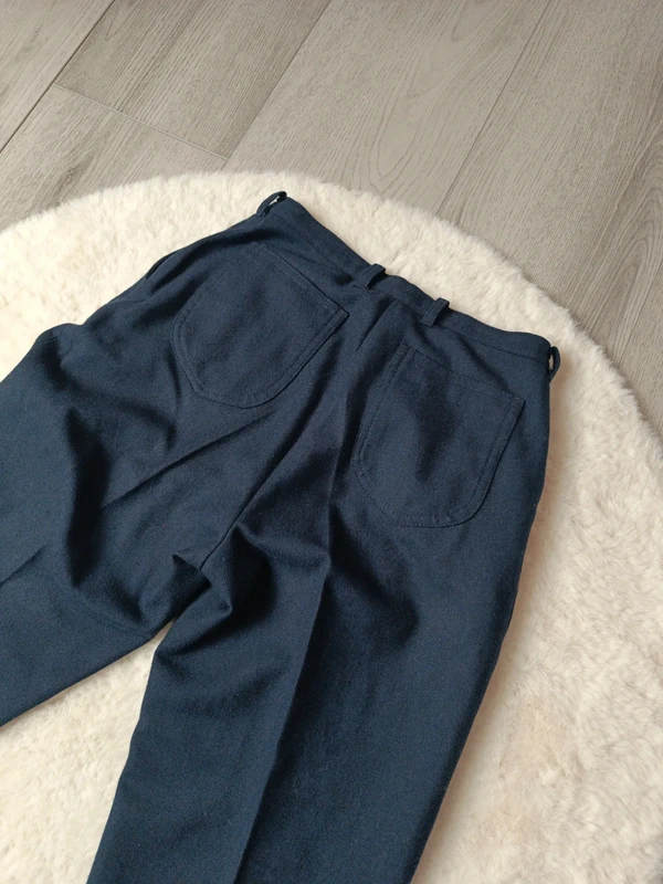 Pantalon habillé bleu marine à pinces – T. 38/M - photo numéro 5