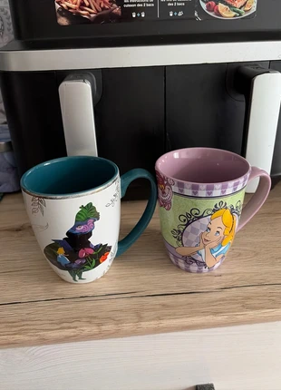 Lot de mug Disneyland Paris, marque: Disneyland Paris, état: Très bon état, 12,00 €, 13,30 € Protection acheteurs incluse
