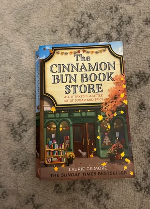 The cinnamon bun book store book by Laurie Gilmore, condition: Very good, £1.50, £1.92 includes Buyer Protection