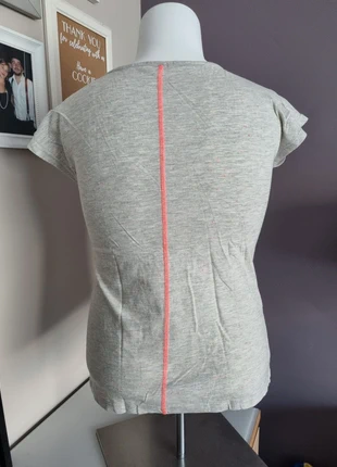 Tshirt points colorés, marca: H&M, estado: Muito bom, tamanho: L / 40 / 12, €1.00, €1.75 inclui Proteção do Comprador