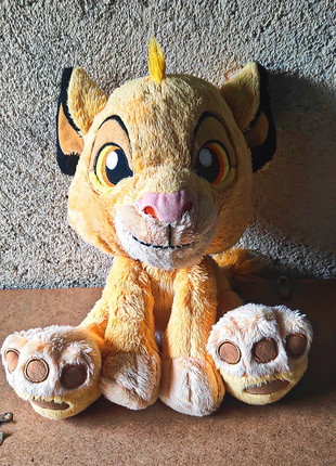 Peluche Big Feet, Disneyland Paris - Simba (30cm) - Comme Neuve, marque: Disneyland Paris, état: Très bon état, taille: Taille unique, 14,90 €, 16,35 € Protection acheteurs incluse