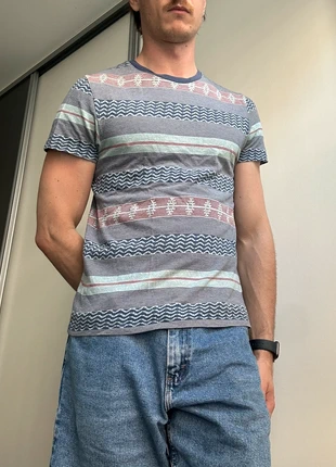 Burton Menswear London Patterned T-Shirt – Multi-color – Size Small, marca: Burton Menswear London, estado: Muy bueno, tamaño: S, 5,00 €, 5,95 € Protección al comprador incluida