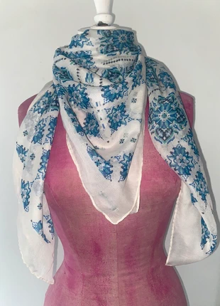 Foulard bonobo bleu et blanc femme, marca: Bonobo, estado: Muy bueno, 5,00 €, 5,95 € Protección al comprador incluida