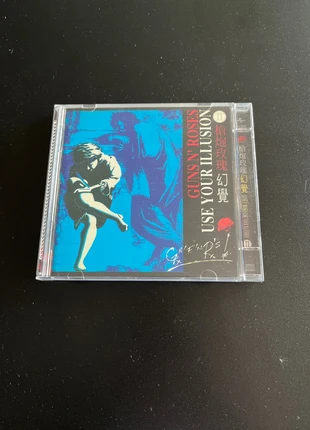 Guns n roses album cd Use your illusion 2, état: Très bon état, 18,00 €, 19,60 € Protection acheteurs incluse