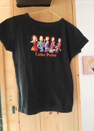 Tshirt vintage l oreal, brand: Vintage Dressing, condizioni: Ottime, taglia: XS / IT 38 / EU 34, €5.00, €5.95 include la Protezione acquisti