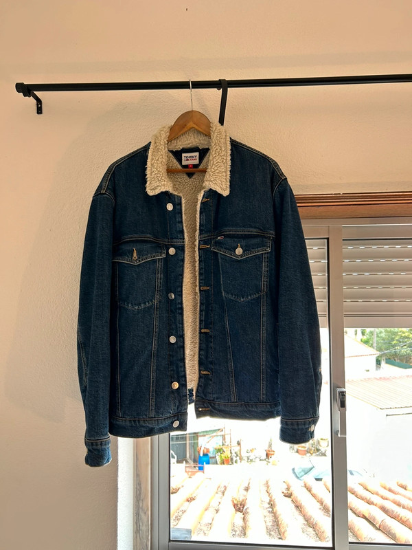 Vintage Tom Hilfiger jacket 4