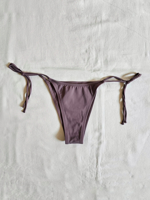 Alo Yoga X Tropic of C Praia Bottom - size M 1