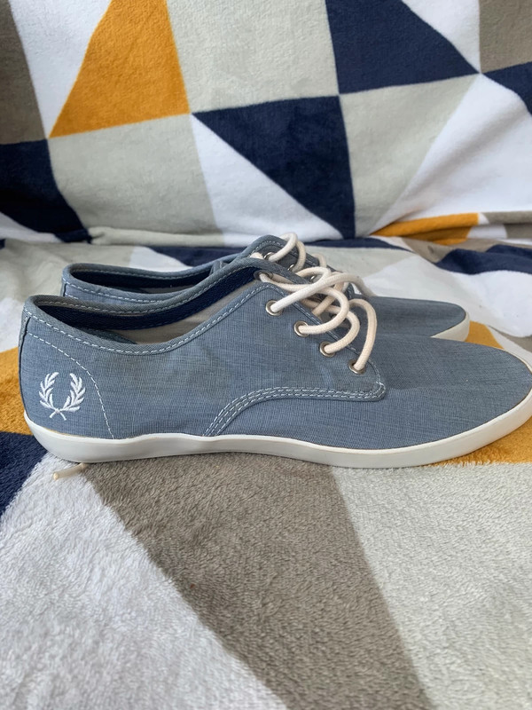 Fred Perry canvas shoes Vinted