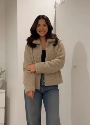 Veste polaire effet mouton beige taille M, marque: shawly, état: Très bon état, taille: M / 38 / 10, 54,90 €, 58,35 € Protection acheteurs incluse