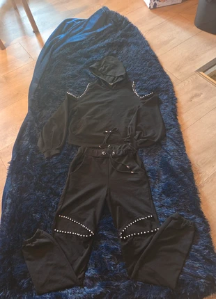 Dres damski, marque: The Still Collection, état: Très bon état, taille: M / 38 / 10, 10,00 €, 11,20 € Protection acheteurs incluse