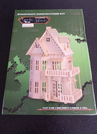 Gothic house, brand: woodcraft, condizioni: Nuovo senza cartellino, €18.00, €19.60 include la Protezione acquisti