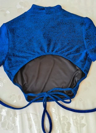 Top nuovo, marca: Bershka, estado: Novo com etiquetas, tamanho: S / 36 / 8, €7.00, €8.05 inclui Proteção do Comprador