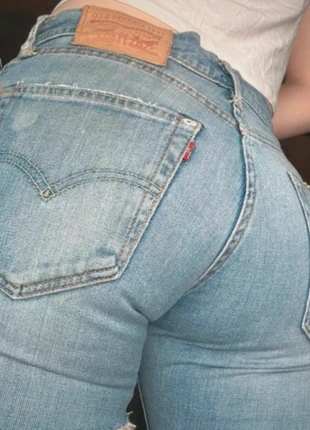 Short levi's femme bleu | FR38 W29 L32 | coupe vintage 90's | coton, état: Très bon état, taille: M / 38 / 10, 6,90 €, 7,95 € Protection acheteurs incluse