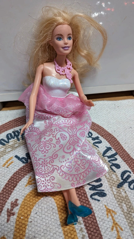 Lot barbie - Vinted