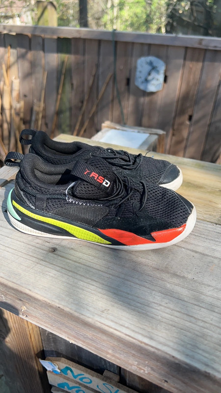 Puma no tie shoes discount