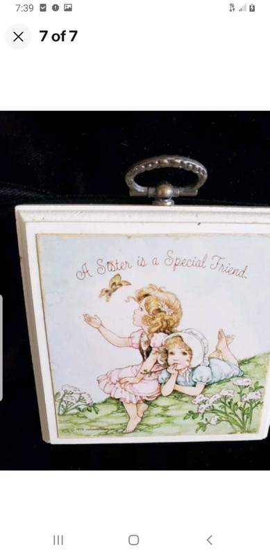 Vintage 1979 Hallmark Small Plaque A Sister is a Special Friend Wall Hanging.Made in USA. 4