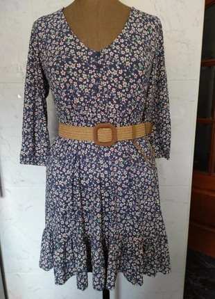 Robe Fleurs Talla L, marque: Easy Wear, état: Très bon état, taille: L / 40 / 12, 16,00 €, 17,50 € Protection acheteurs incluse