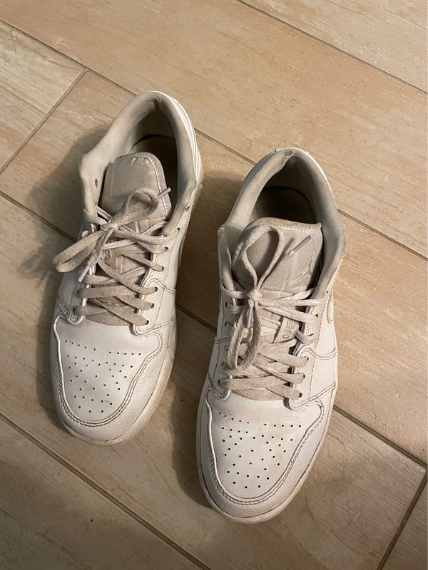 air jordan blanche basse Vinted
