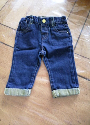 Jean , marke: Du Pareil au Même, zustand: Sehr gut, größe: 3-6 Monate / 62, 2,00 €, 2,80 € inklusive Vinted-Käuferschutz