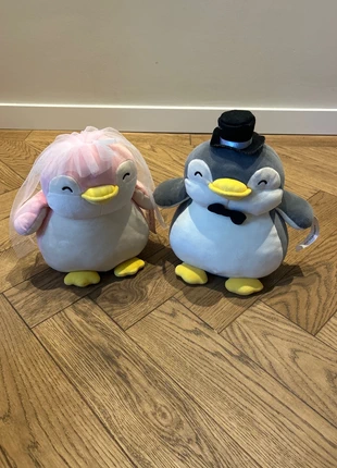 Miniso pinguïn trouwen met kaartje, merk: Miniso, staat: Nieuw met prijskaartje, maat: Universeel, € 8,00, € 9,10 inclusief Kopersbescherming