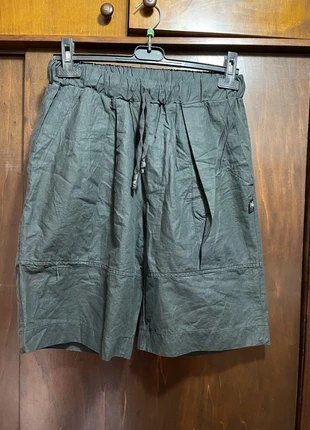 Bermuda in cotone XL, brand: fear and love, condizioni: Ottime, taglia: XL / IT 46 / EU 42, €3.99, €4.89 include la Protezione acquisti